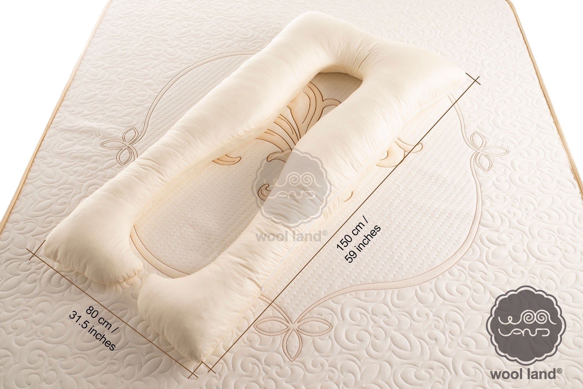 pi-shaped pregnancy pillow by the Woolland. Made of cotton satten cover with raw Bulgarian wool stuffing